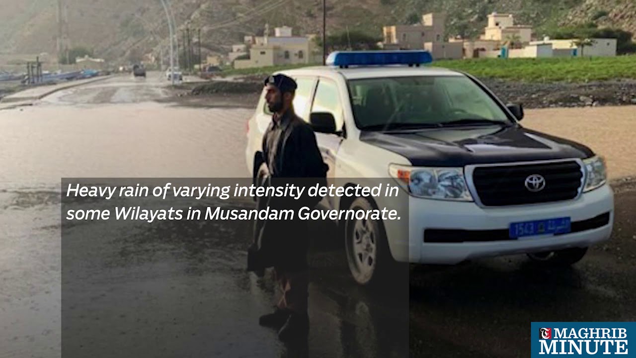 Heavy rain hits parts of Oman - YouTube