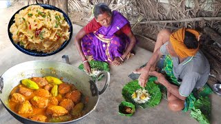 FISH EGG CURRY with VEGETABLES and KOCHU VORTA cooking & eating by santali tribe old couple