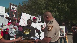 Rally held at Gwinnett Jail over 3 inmate deaths