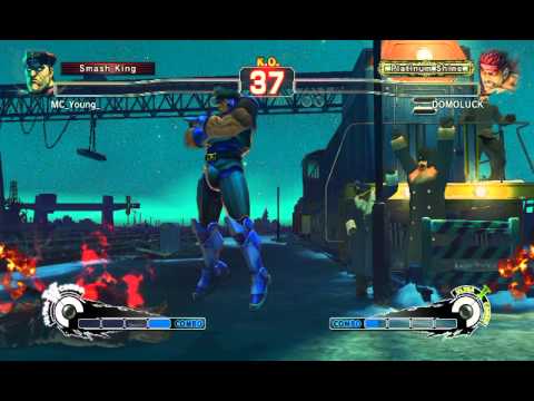 Ultra Street Fighter IV battle: M. Bison vs Evil Ryu