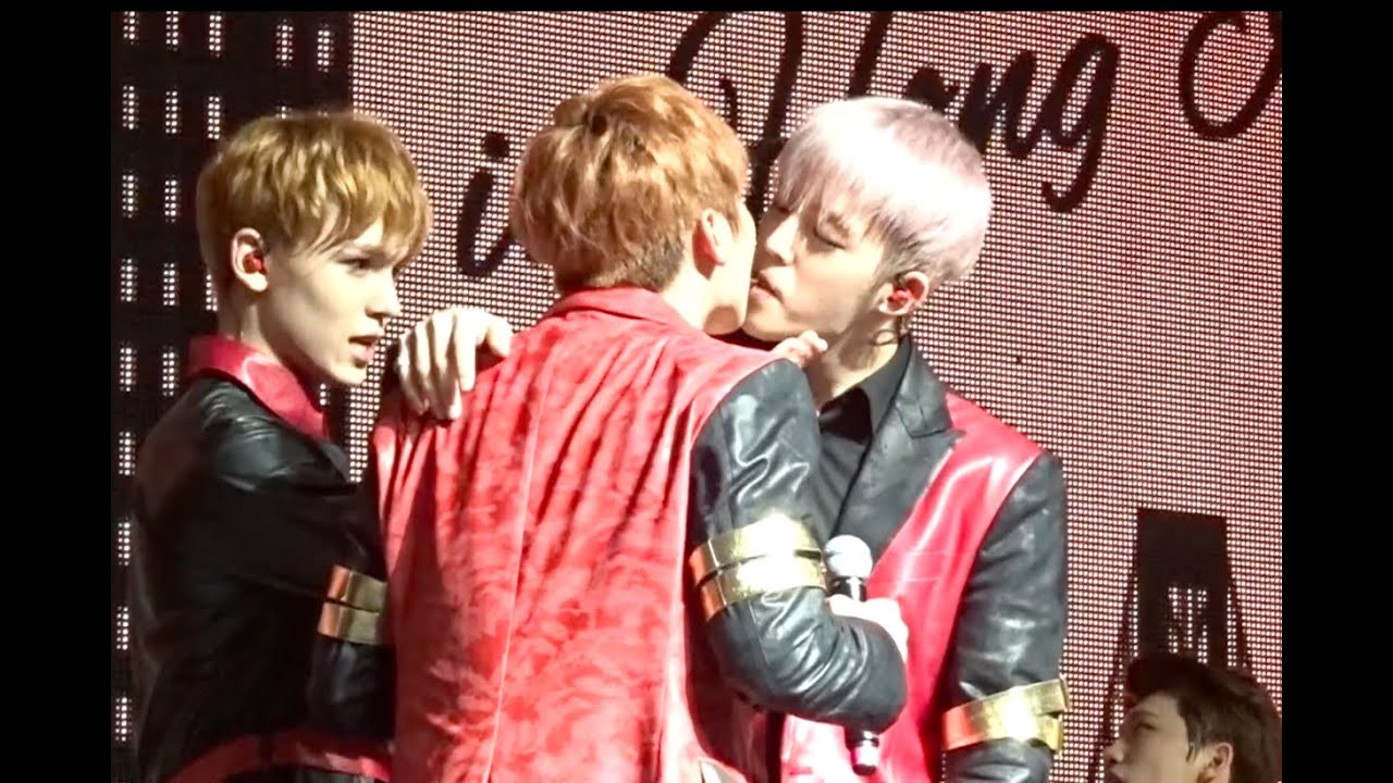 160904 Seventeen  (세븐틴) Hong Kong Fan meeting- Jeonghan/DK & Seungkwan/S.coups Pepero game