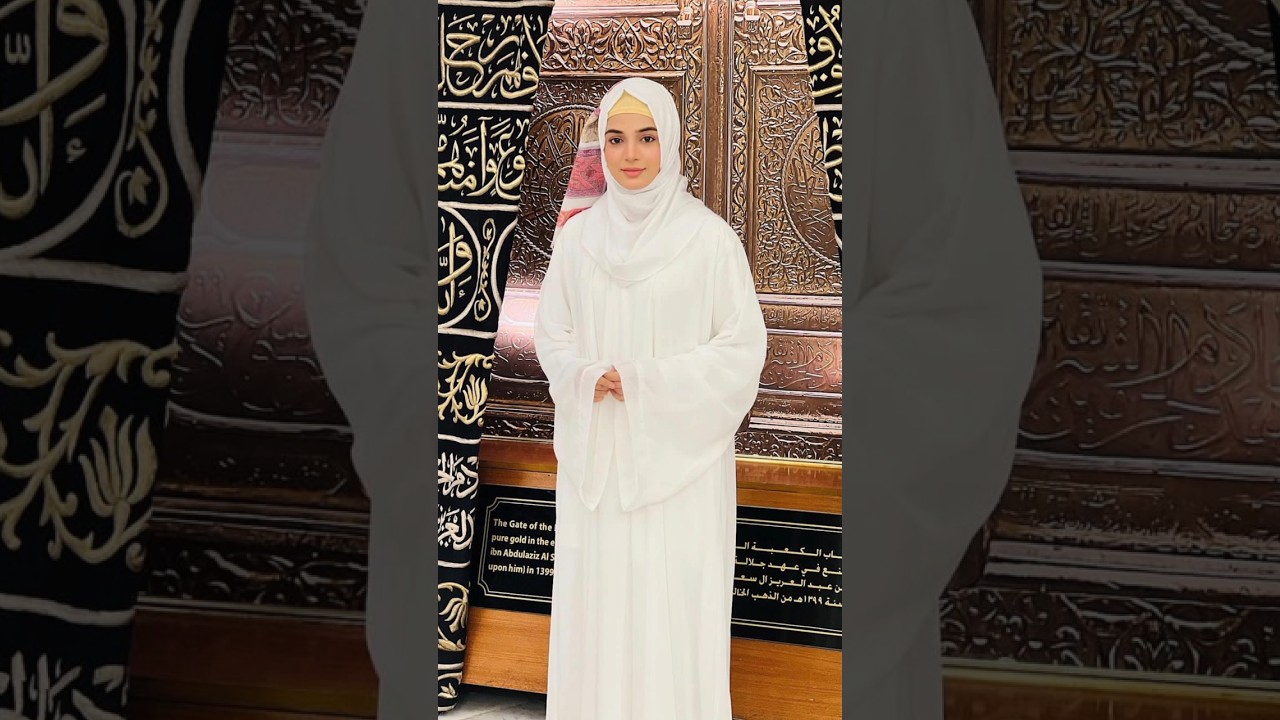 Laiba Khan beautiful Umrah pictures 😍 