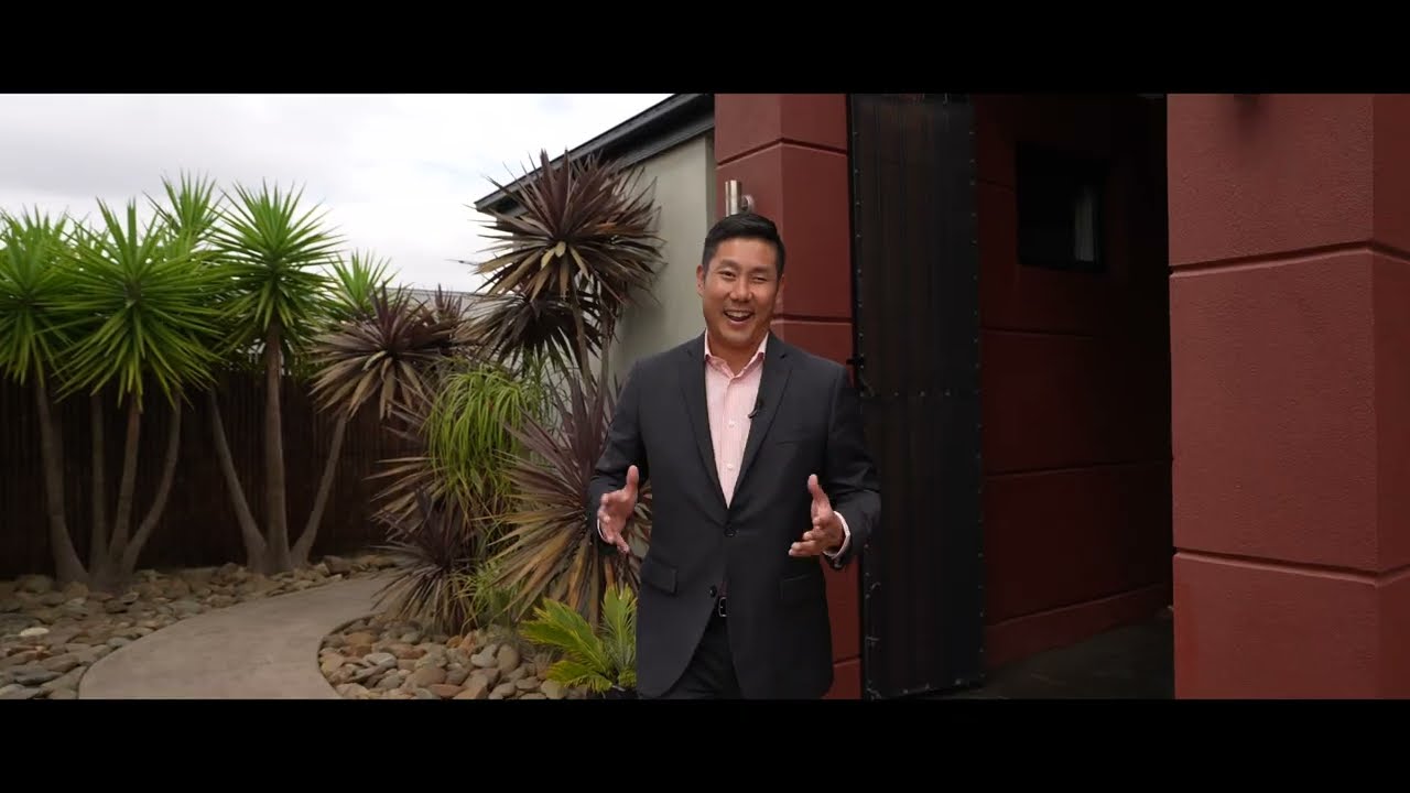 FOR SALE - 8 April Close, Berwick