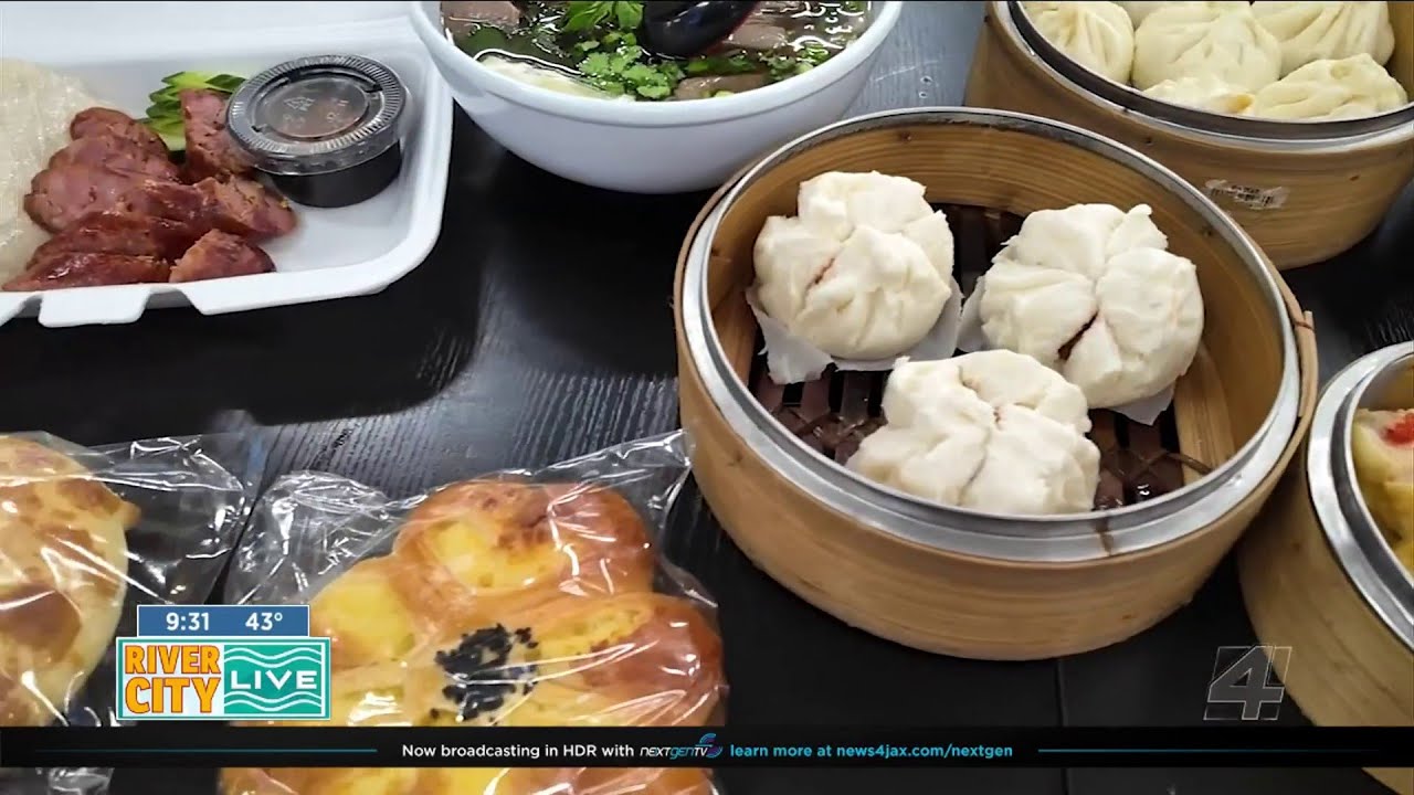 Fooding around with Rance at RD International Market's food court