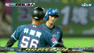06/03 Lamigo vs 義大 一局上，詹智堯接力開轟，敲出中間方向兩分打點全壘打