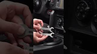 Installing our new Apex Shift Knob! @Billetworkz