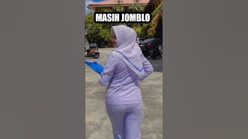Perawat Cantik ini Mencuri perhatian netizen dimedia sosial