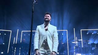 Download Lagu Dancing On My Own [with I Wanna Dance with Somebody] (Calum Scott The Songbook So Far 2024 - London) MP3