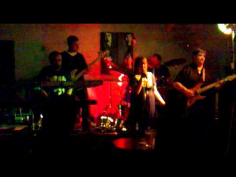 Guarda Meana Hyena - Comfortably Numb su YouTube Guarda Meana Hyena - Comfortably Numb su YouTube