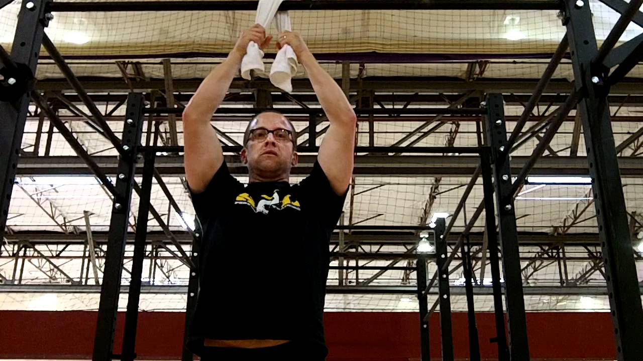 Convict Conditioning 2 - Towel hangs w/ Tom Foley