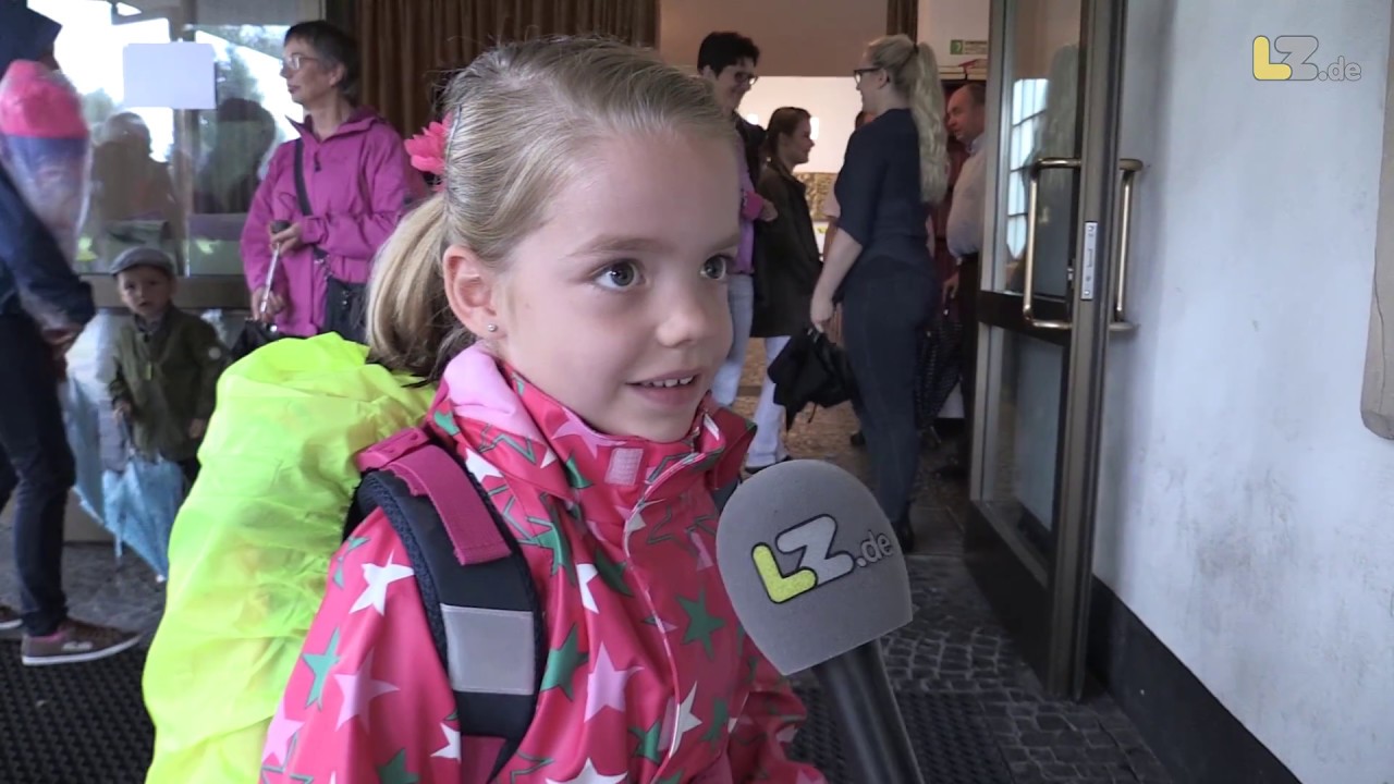 Lippes i-Männchen freuen sich auf die Schule