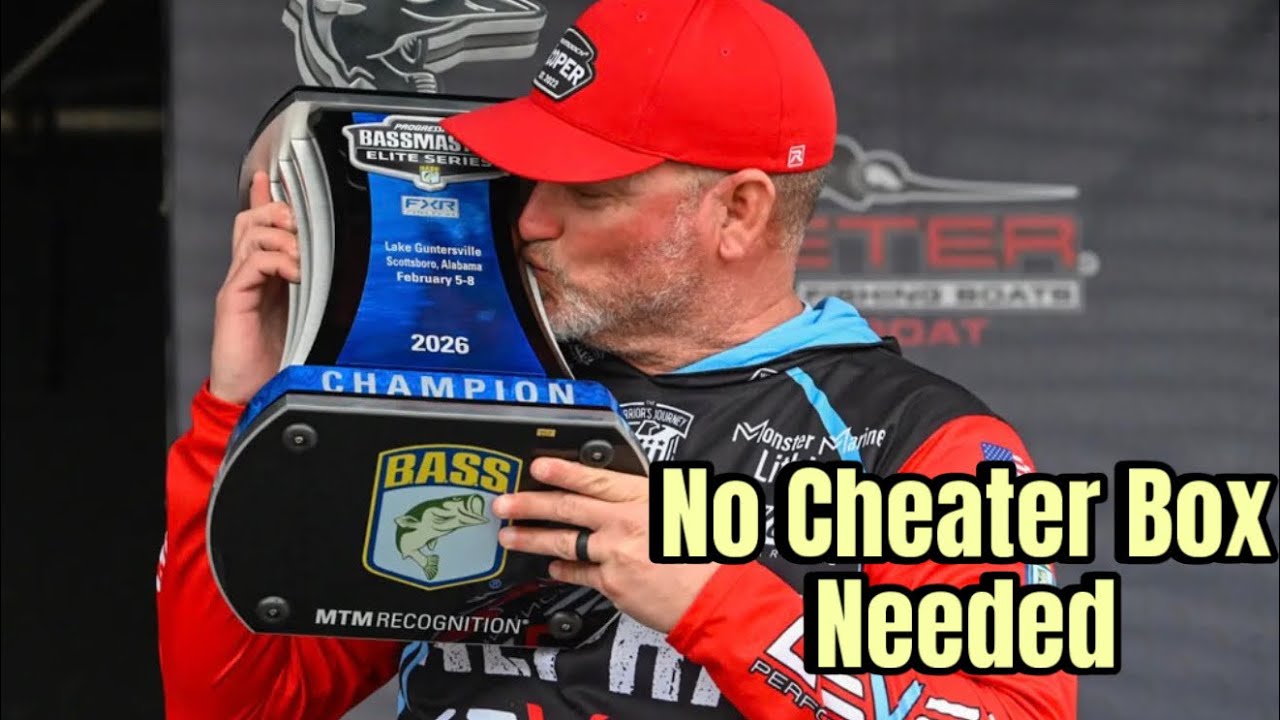 52 Year Old Hank Cherry Wins Bassmaster Guntersville Elite No Livescope Event…And Fans Love It…