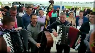 Narodni Dar i prijatelji - Sinoć bila misečina