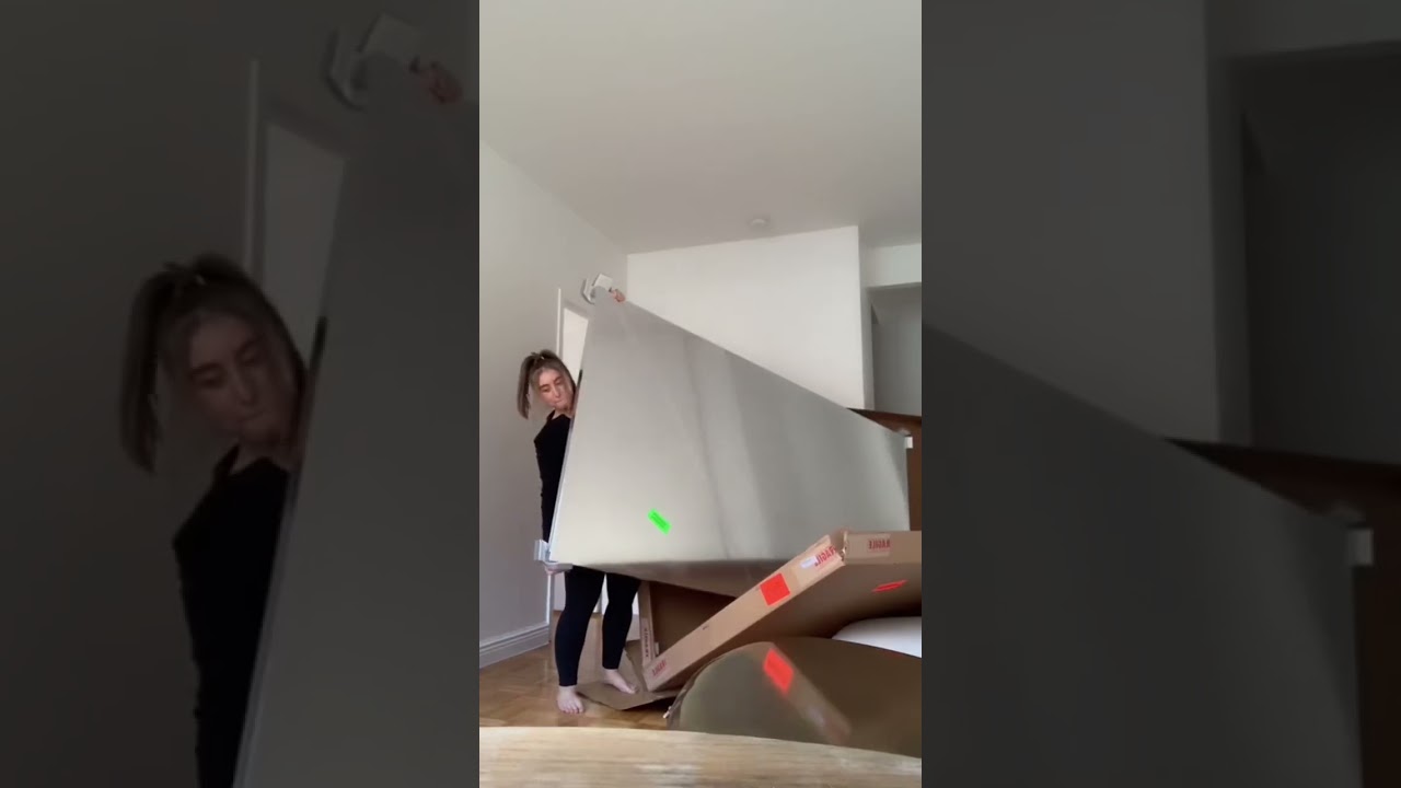 A GLASSLESS Mirror 😯 