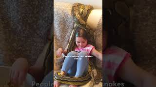 Little Girl Grows Up With Two Python Bffs | The Dodo