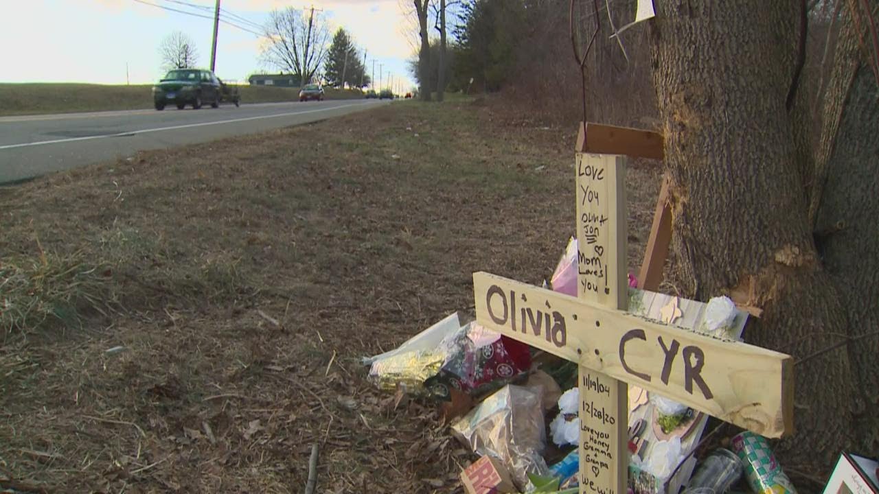 Family and friends remember teens killed in Coventry crash