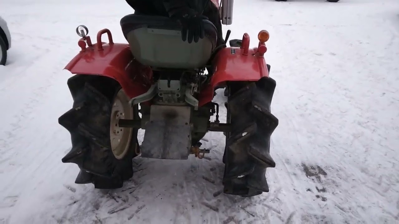 Yanmar YM1401D traktori - YouTube