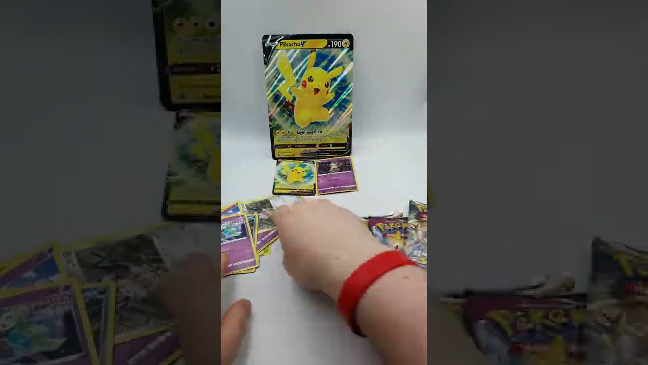 Pikachu V Box