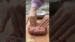 کباب تابهای با طعم زغالی Smoky Pan-Fried Kabab