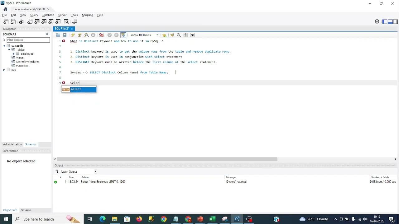 How to use distinct keyword in MySQL - YouTube