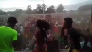 Lico kininike   Mamo baba live