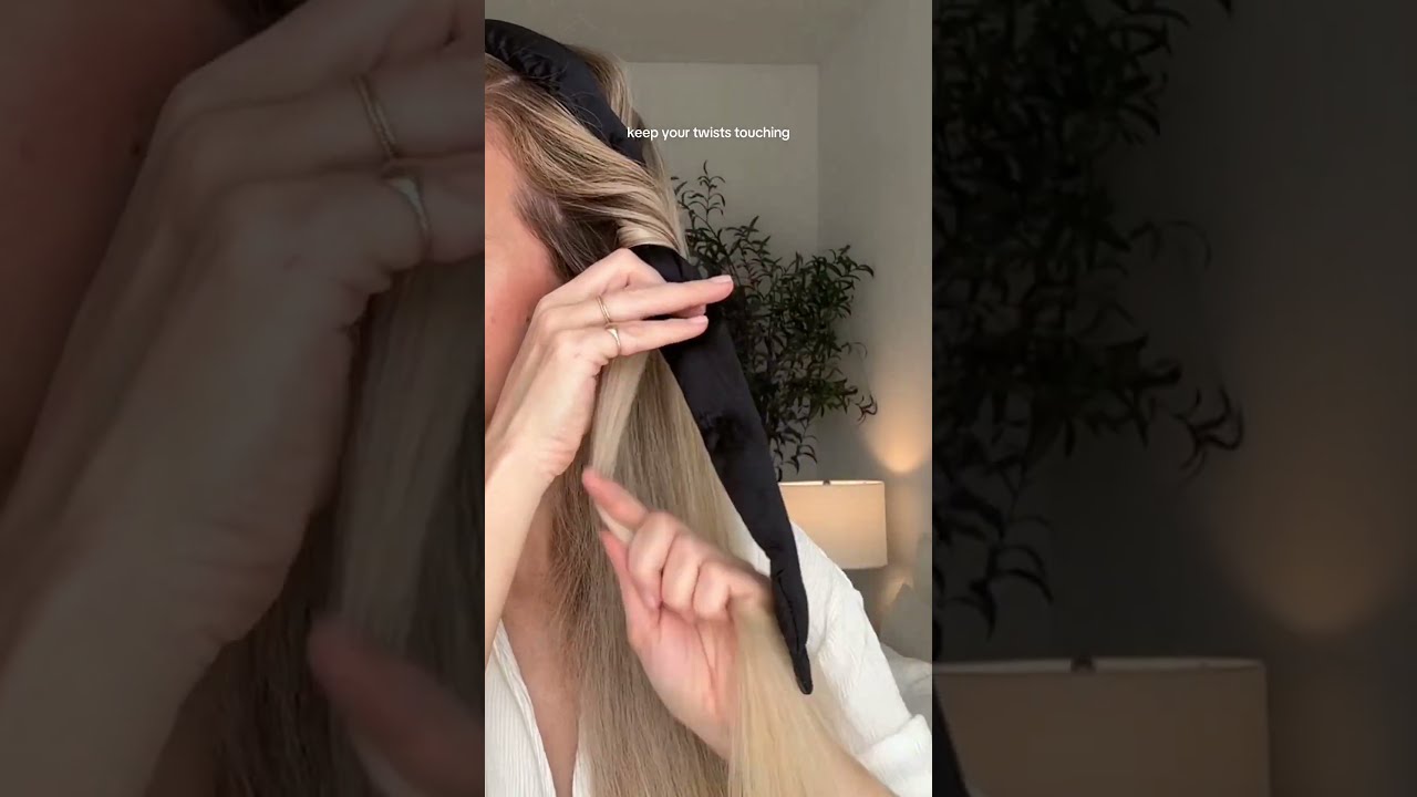 How To Easy Heatless Curls Overnight Heatlesscurlsovernight Heatlesscurls Robecurls