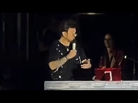 😱🚨ALEKS SYNTEK PIERDE EL CONTROL EN PLENO CONCIERTO Y LO ABUCHEAN🚨😱