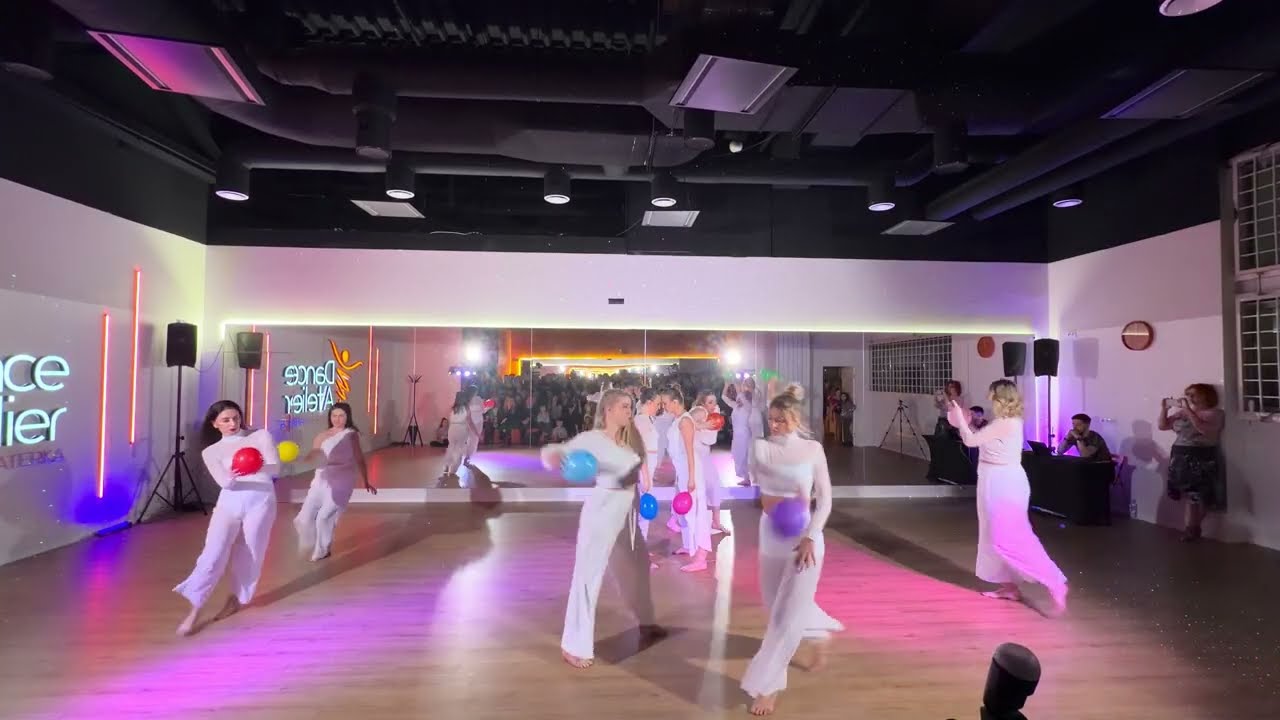 Ars Motus - Project Tańca Współczesnego by Eva Jeziorska