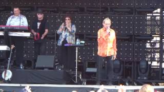The Monkees  Your Auntie Grizelda ottawa Bluesfest 2016