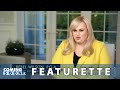 Attenti a quelle due: Featurette del Film con Anne Hathaway e Rebel Wilson - HD