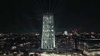 Newcastle United Players Tower Over London As Sela Lightsuplandmark