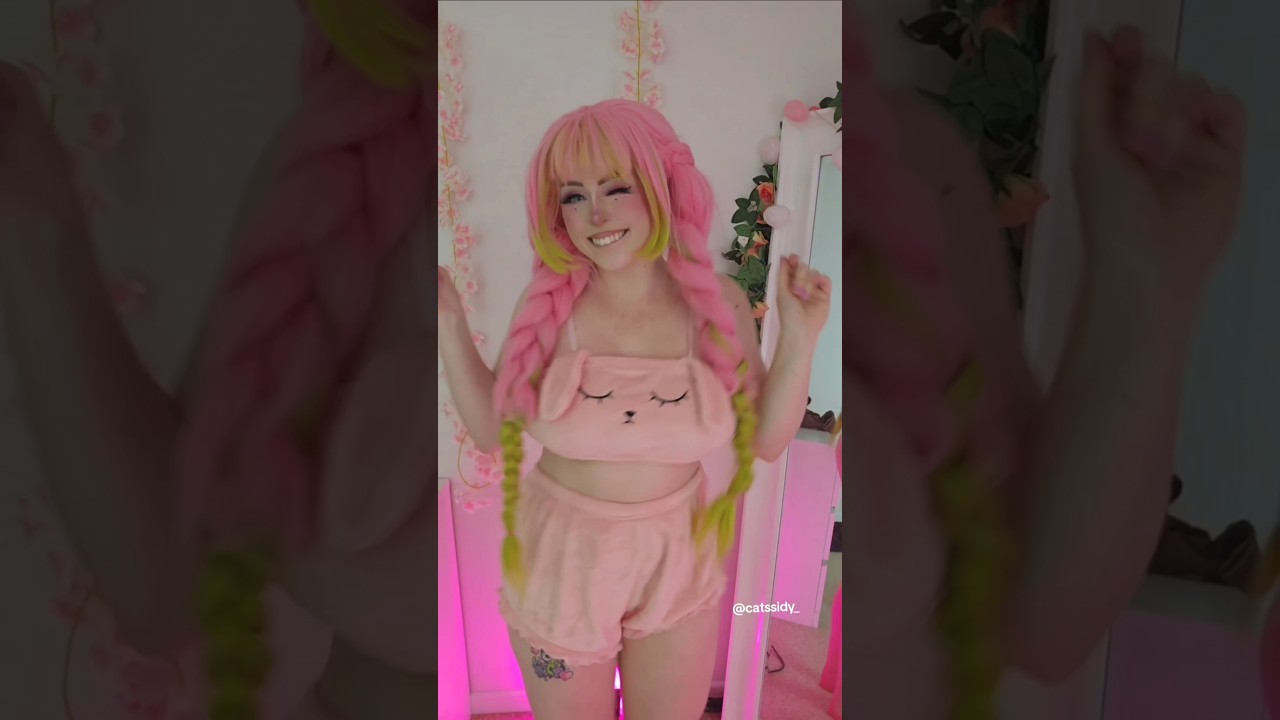 This must be love #mitsuri #cosplay