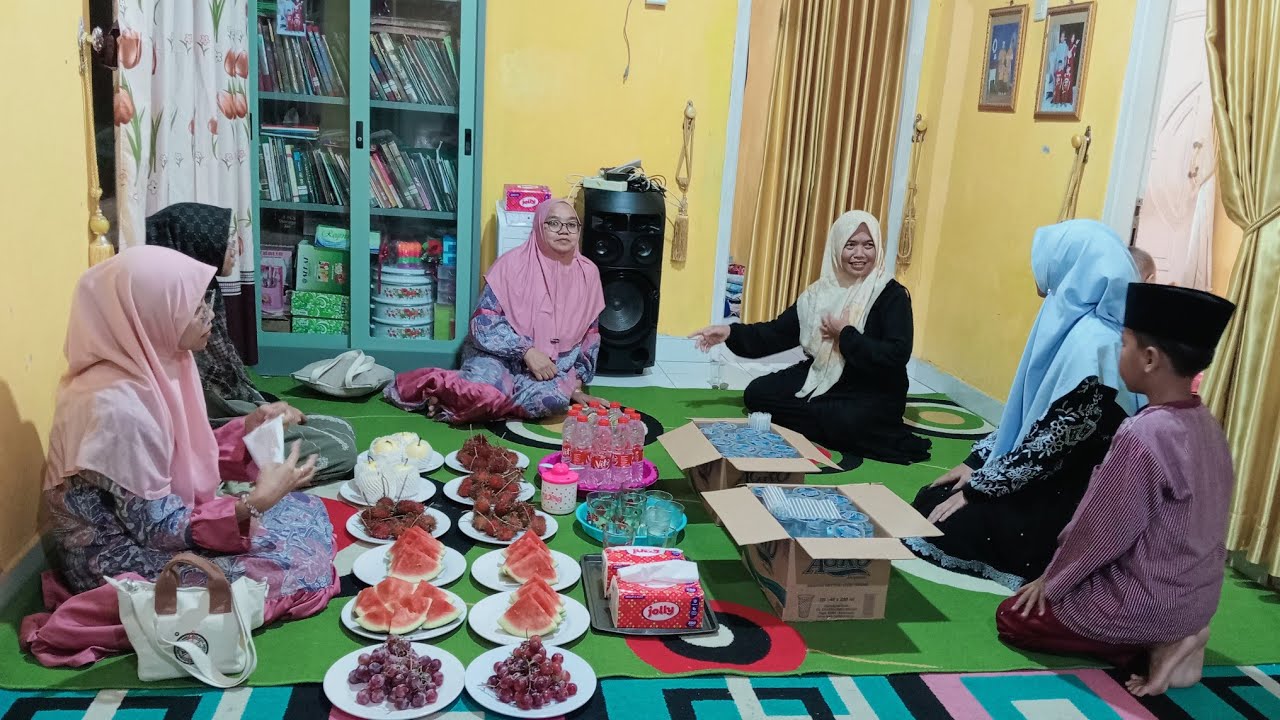 Kerawuhan Abah Lan Ibunyai Kediri 1 Keluarga Full Barokah .. 