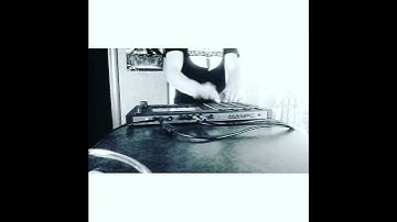 OneTouchMuzik Akai Mpc #trap #beats #liveakaimpc #mpctouch