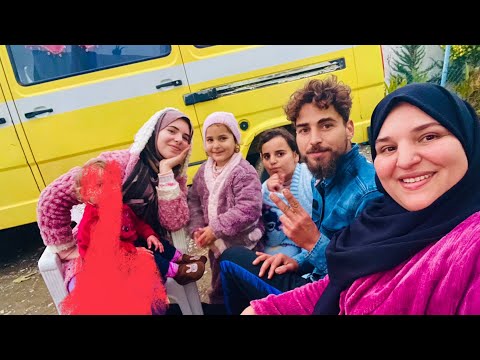 سمحت في داري ومشيت نوقف معاهم 