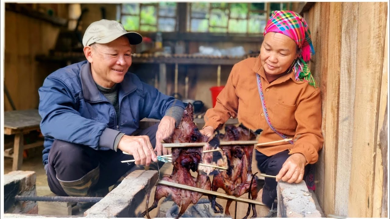 Ms. Lien and Mr. Vinh work together to improve their lives - setting traps.
