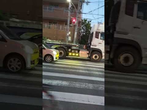 Walking Everyday#Trailer Truck#japanstreet#shortyoutube@Shie0219