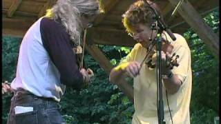 02 Yonder Mountain String Band 2004-06-27 Raleigh and Spencer chords