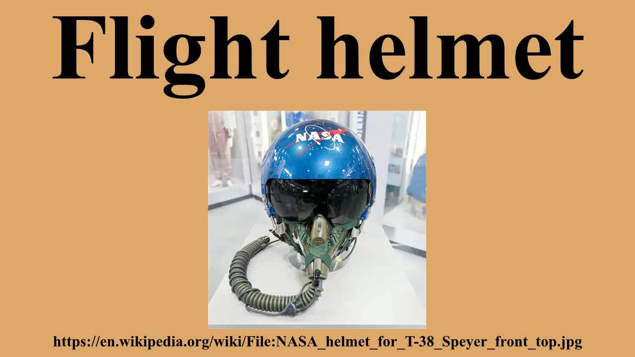 Flight helmet