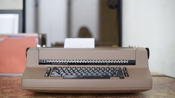 1982 IBM Correcting Selectric II
