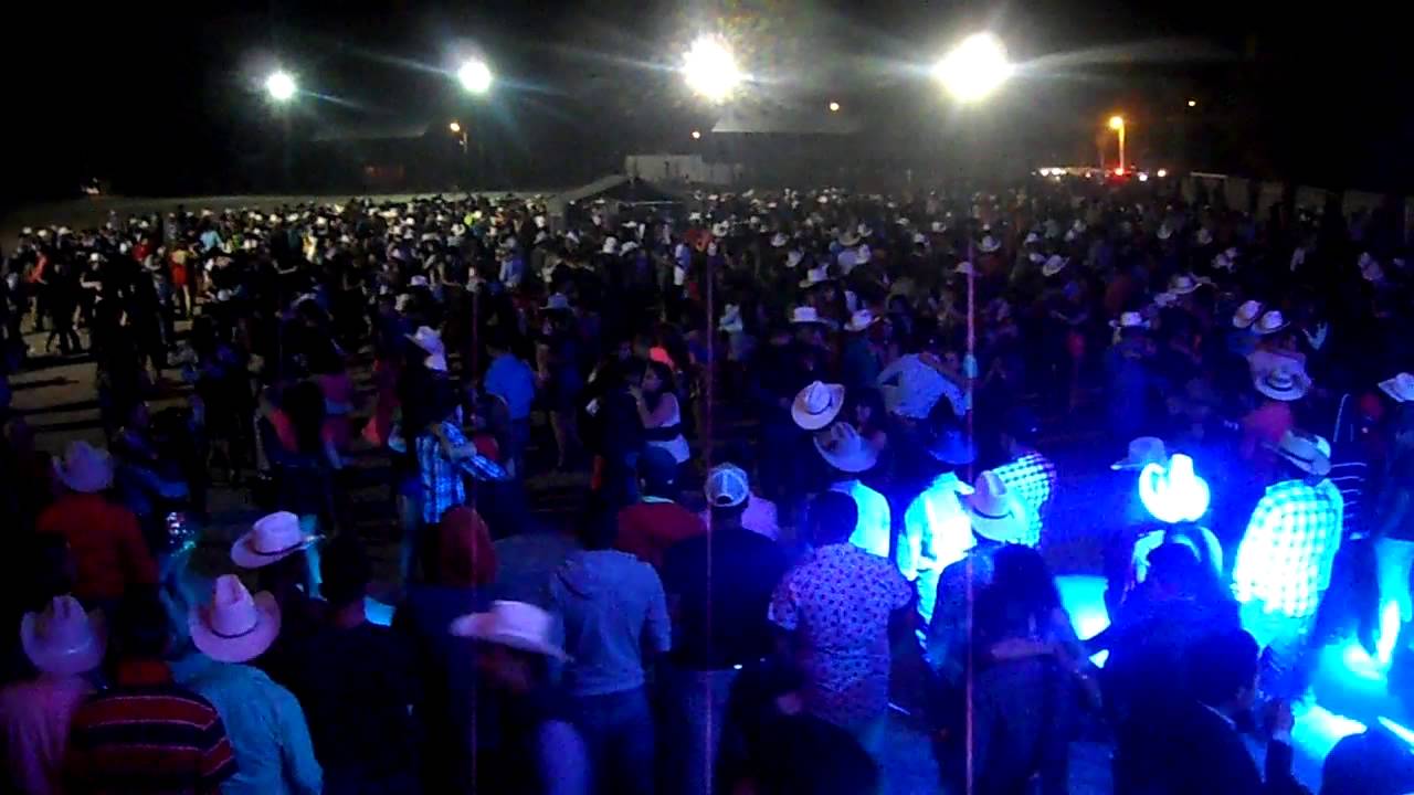 Los Contrabandistas, Finalizando el Baile en Bocas S.L.P.; Vamonos Pa El Baile camera iphone 8 plus apk