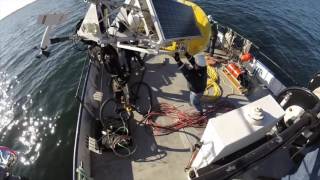 NOAA Buoy Deployment In Lake Michigan screenshot 4