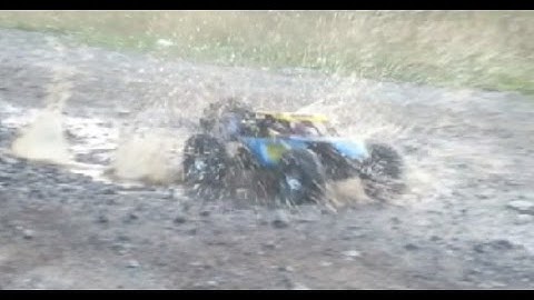 YRP SCALERS - VATERRA TWIN HAMMERS 1.9 ROCK RACER GRASS & DIRT TRAIL RUN