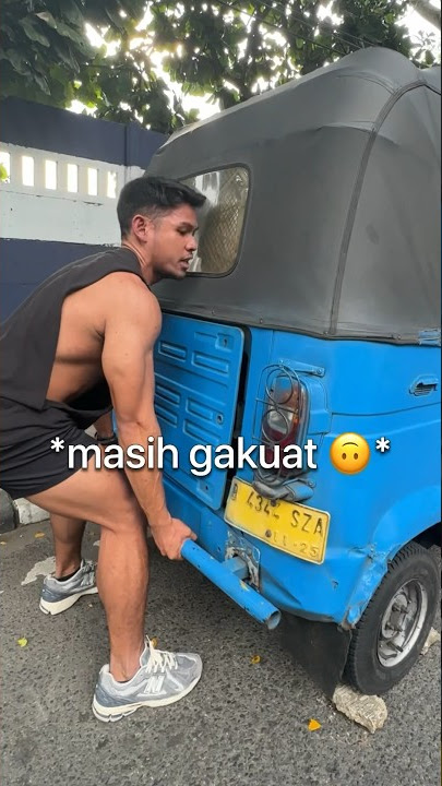 Iben MA Ditantang Ngangkat Bajaj Sendirian 😱😁