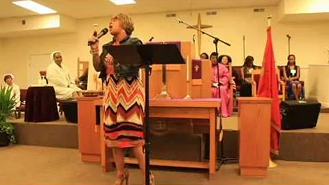 Stacie Carter Covers GRACE By: Tasha Cobbs
