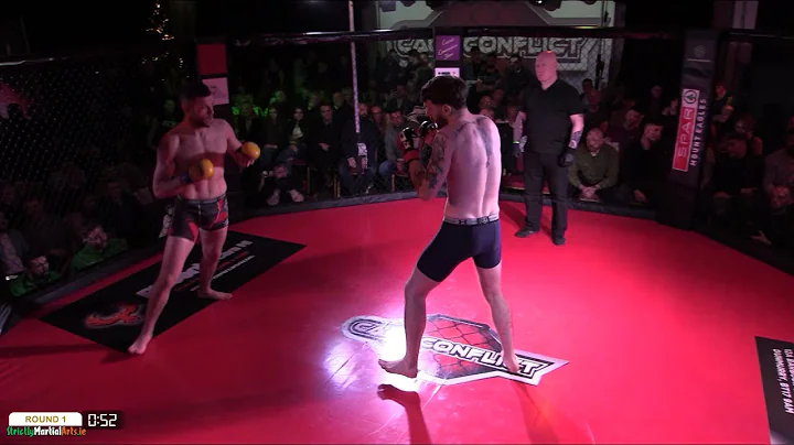 Wayne Nash vs Aodan Devlin - Cage Conflict: Resist...