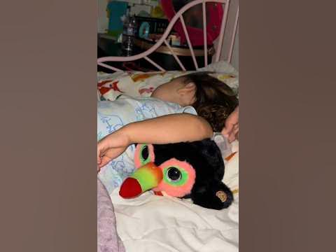 WOW! SHE IS GOOD AT FAKE SLEEPING! #DEXCOM #TYPE1DIABETES - YouTube
