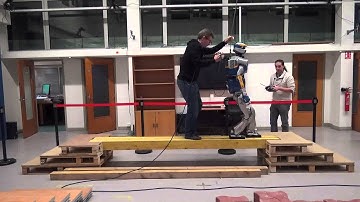 Koroibot Challenge HRP-2: Walking on a beam