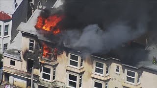 Apartment building catches fire in San Francisco