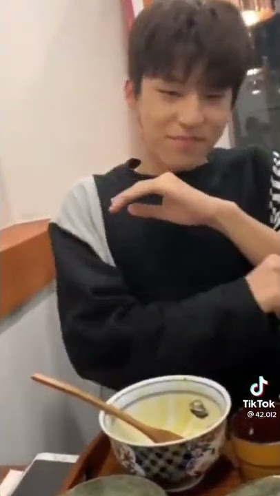 gue sih sengaja pamerin ayang🥰 biar apa? jeongwoo ver✨ #treasure #trejo #idol #jeongwoo #kpop #teume